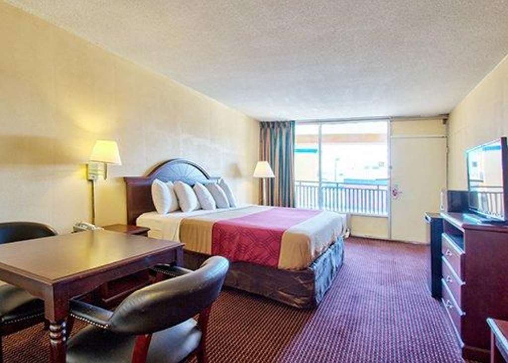 Econo Lodge Donalsonville Room photo
